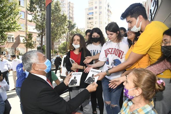 Kütüphane-Zeydan KARALAR