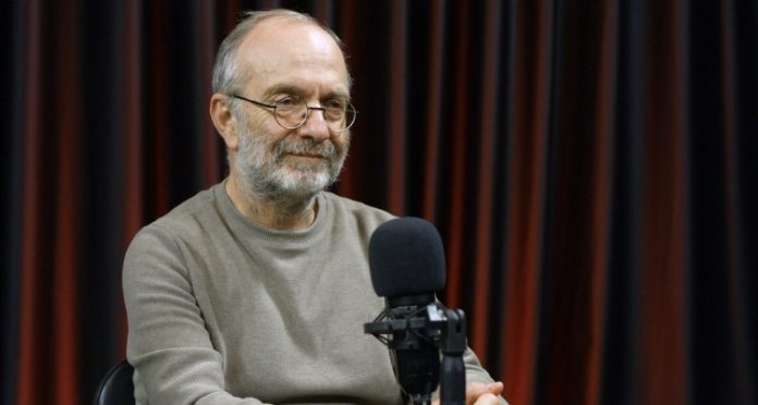 A3183E18-7B1E-40D8-B0B8-72619E080778